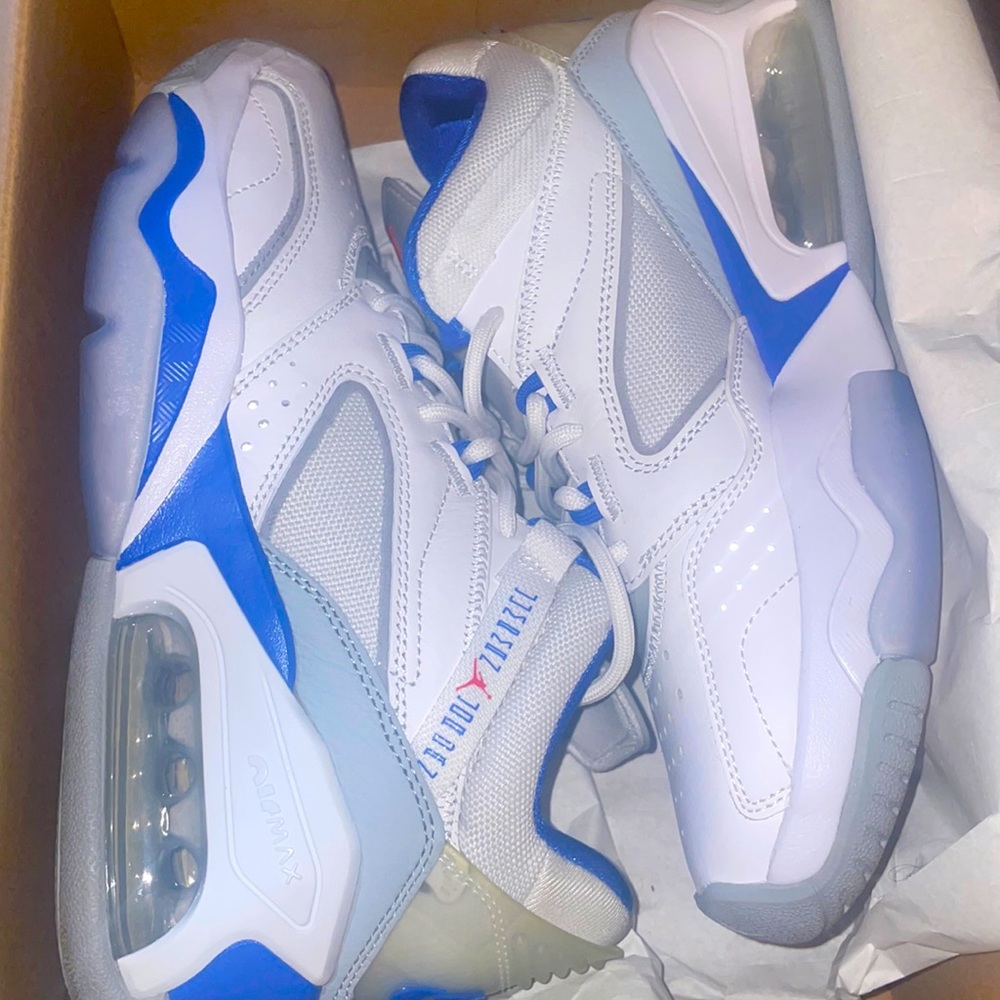 Air Jordan unisex tennis